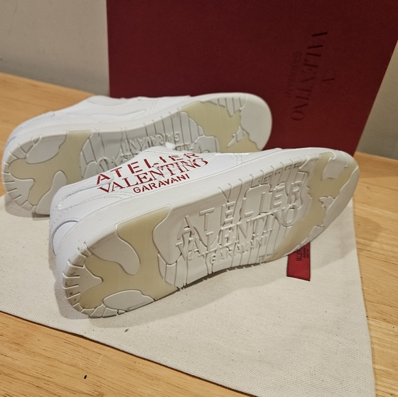 VALENTINO Garavani Atelier 07 white camouflage leather sneakers - Picture 7 of 8